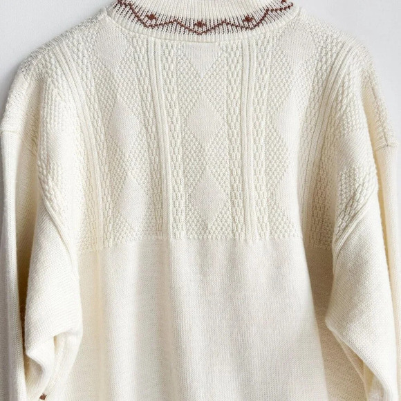 Vintage Vaurnet Paris White Kit Brown Suede Detail Pullover M - Picture 9 of 10